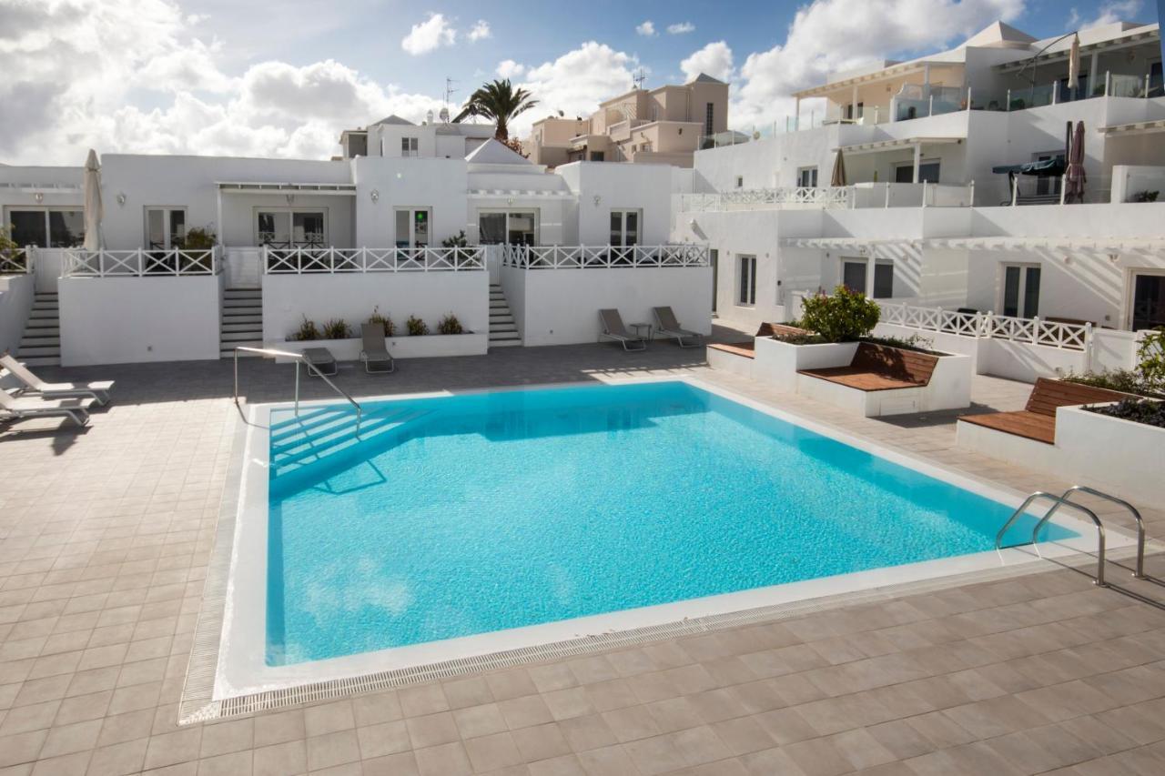 Flower Beach Suite Pool Playa Honda  Buitenkant foto